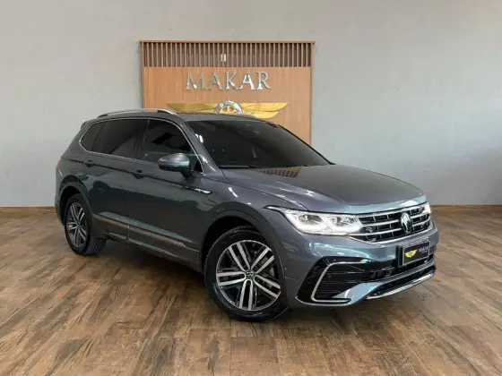VOLKSWAGEN TIGUAN 2.0 300 TSI GASOLINA ALLSPACE R-LINE AUTOMÁTICO