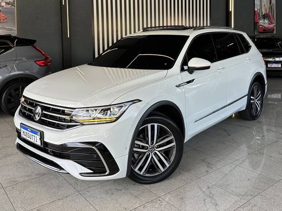 VOLKSWAGEN TIGUAN 2.0 300 TSI GASOLINA ALLSPACE R-LINE AUTOMÁTICO