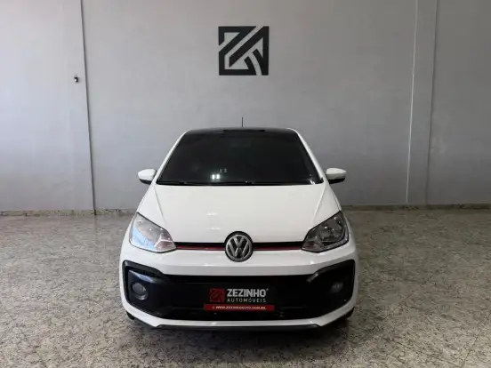 VOLKSWAGEN-UP-2018