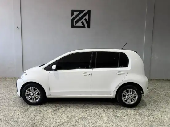 VOLKSWAGEN-UP-2018