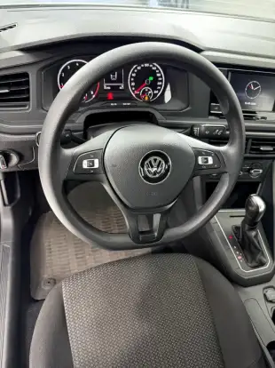 VOLKSWAGEN-VIRTUS-2021