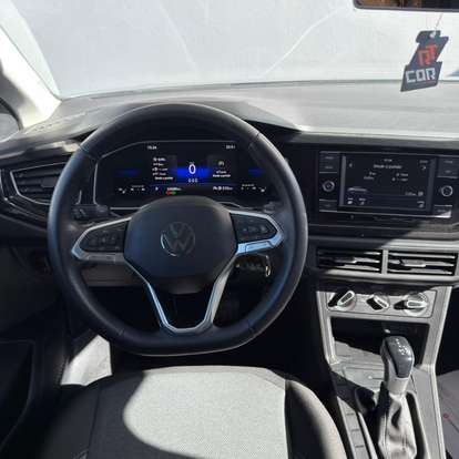 VOLKSWAGEN-VIRTUS-2023