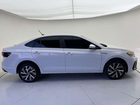 VOLKSWAGEN-VIRTUS-1.0 200 TSI HIGHLINE AUTOMÁTICO VOLKSWAGEN-VIRTUS-2024