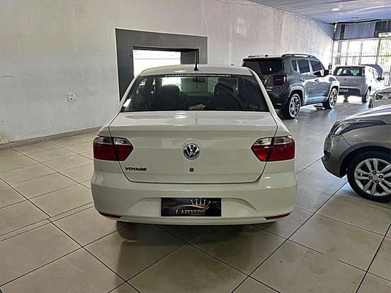 VOLKSWAGEN-VOYAGE-1.0 12V MPI TOTALFLEX 4P MANUAL VOLKSWAGEN-VOYAGE-2022