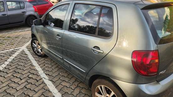 VOLKSWAGEN-FOX-1.6 MI 8V FLEX 4P AUTOMATIZADO VOLKSWAGEN-FOX-2010