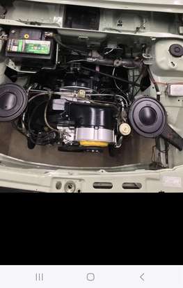 VOLKSWAGEN-GOL-1983
