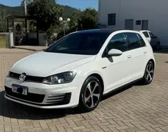 VOLKSWAGEN GOLF 2.0 TSI GTI 16V TURBO GASOLINA 4P AUTOMÁTICO VOLKSWAGEN GOLF 2.0 TSI GTI 16V TURBO GASOLINA 4P AUTOMÁTICO