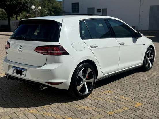 VOLKSWAGEN-GOLF-2.0 TSI GTI 16V TURBO GASOLINA 4P AUTOMÁTICO VOLKSWAGEN-GOLF-2014