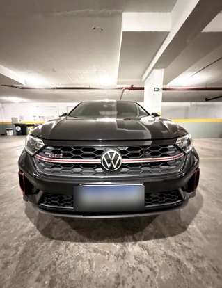 VOLKSWAGEN-JETTA-2023