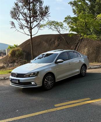 VOLKSWAGEN JETTA 2.0 TSI HIGHLINE 211CV GASOLINA 4P TIPTRONIC