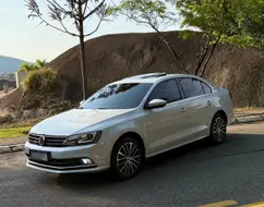 VOLKSWAGEN JETTA 2.0 TSI HIGHLINE 211CV GASOLINA 4P TIPTRONIC VOLKSWAGEN JETTA 2.0 TSI HIGHLINE 211CV GASOLINA 4P TIPTRONIC