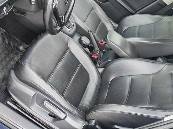 VOLKSWAGEN-JETTA-2015