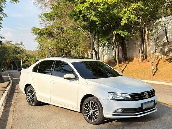 VOLKSWAGEN-JETTA-2.0 TSI HIGHLINE 211CV GASOLINA 4P TIPTRONIC VOLKSWAGEN-JETTA-2016
