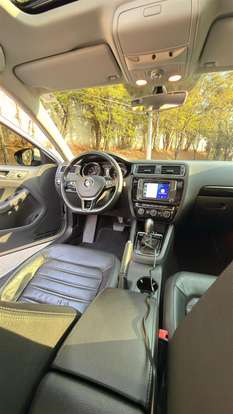 VOLKSWAGEN-JETTA-2016