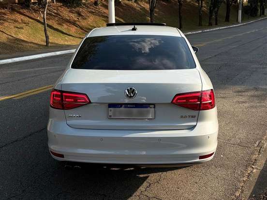 VOLKSWAGEN-JETTA-2.0 TSI HIGHLINE 211CV GASOLINA 4P TIPTRONIC VOLKSWAGEN-JETTA-2016