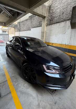 VOLKSWAGEN-JETTA-2015