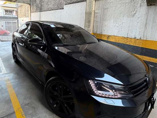 VOLKSWAGEN-JETTA-2.0 TSI HIGHLINE 211CV GASOLINA 4P TIPTRONIC VOLKSWAGEN-JETTA-2015