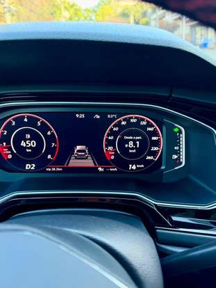 VOLKSWAGEN-POLO-2023