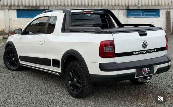 VOLKSWAGEN-SAVEIRO-2014