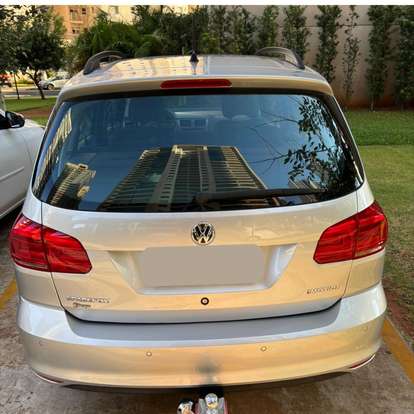 VOLKSWAGEN-SPACEFOX-2014
