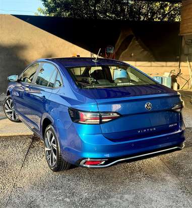 VOLKSWAGEN-VIRTUS-1.0 200 TSI HIGHLINE AUTOMÁTICO VOLKSWAGEN-VIRTUS-2025