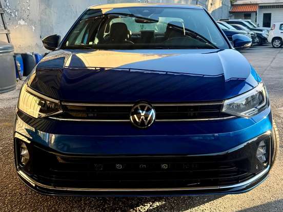 VOLKSWAGEN-VIRTUS-1.0 200 TSI HIGHLINE AUTOMÁTICO VOLKSWAGEN-VIRTUS-2025