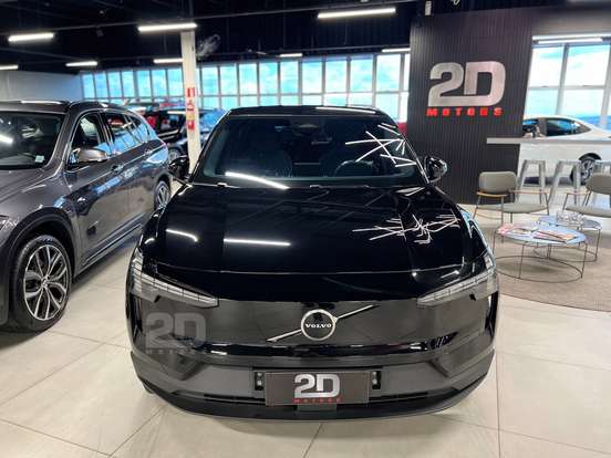 VOLVO-EX30-2024