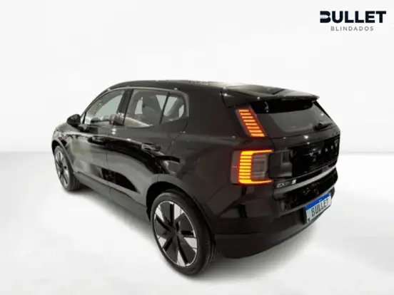 VOLVO-EX30-69 KW ELÉTRICO PERFORMANCE ULTRA VOLVO-EX30-2025