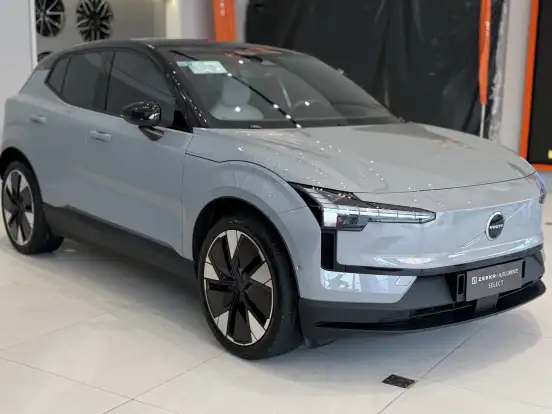VOLVO-EX30-69 KW ELÉTRICO ULTRA VOLVO-EX30-2024