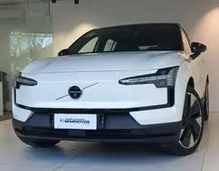 VOLVO EX30 69 KW ELÉTRICO ULTRA VOLVO EX30 69 KW ELÉTRICO ULTRA