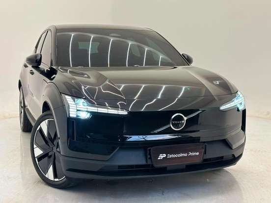 VOLVO-EX30-2024