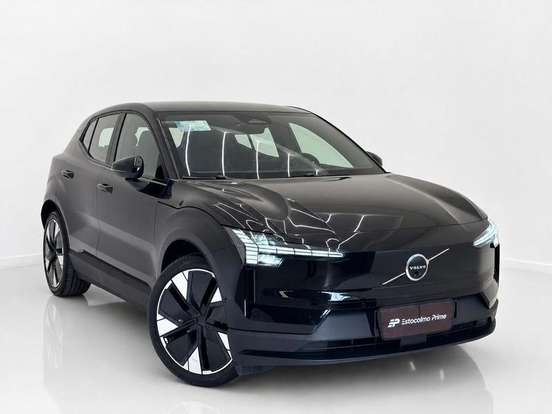 VOLVO-EX30-2024