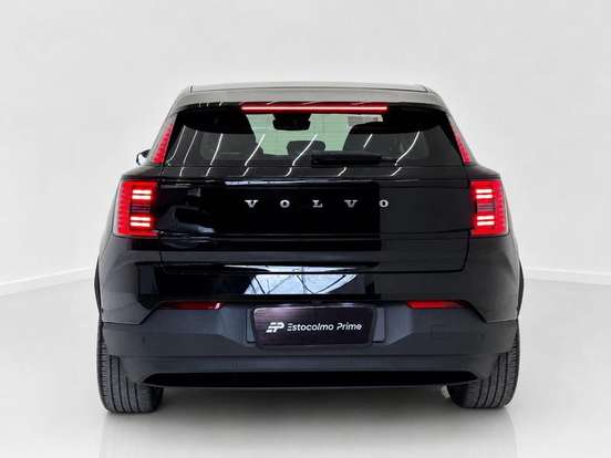 VOLVO-EX30-2024