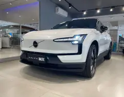 VOLVO EX30 69 KW ELÉTRICO ULTRA VOLVO EX30 69 KW ELÉTRICO ULTRA