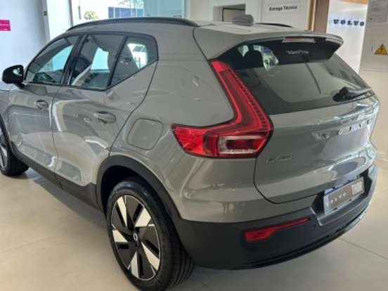 VOLVO-EX40-P6 RECHARGE ELECTRIC PLUS VOLVO-EX40-2025