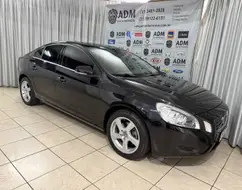 VOLVO S60 1.6 T4 FWD GASOLINA 4P AUTOMÁTICO VOLVO S60 1.6 T4 FWD GASOLINA 4P AUTOMÁTICO