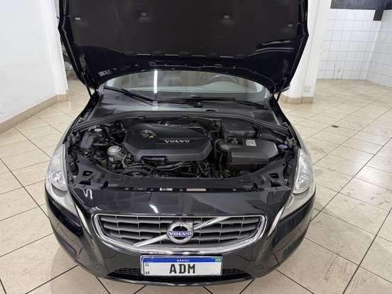 VOLVO-S60-2011