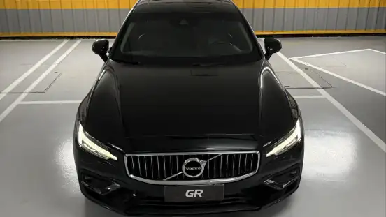 VOLVO-S60-2019