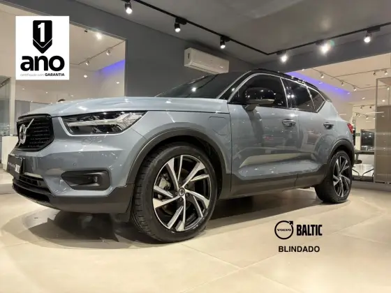 VOLVO XC40 1.5 T5 RECHARGE R-DESIGN GEARTRONIC VOLVO XC40 1.5 T5 RECHARGE R-DESIGN GEARTRONIC