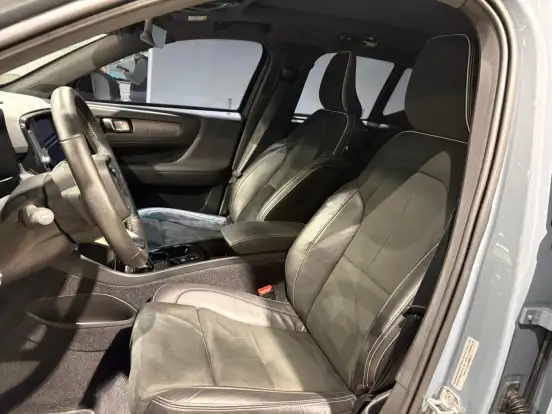 VOLVO-XC40-1.5 T5 RECHARGE R-DESIGN GEARTRONIC VOLVO-XC40-2021