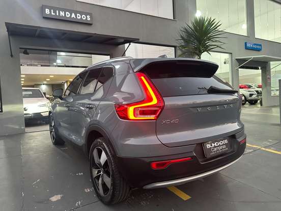 VOLVO-XC40-2.0 T5 GASOLINA MOMENTUM AWD GEARTRONIC VOLVO-XC40-2019