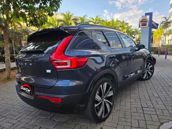 VOLVO-XC40-P8 RECHARGE ELECTRIC BEV PURE AWD VOLVO-XC40-2022