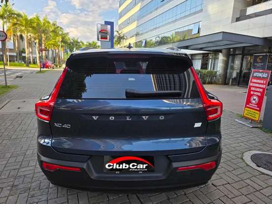 VOLVO-XC40-P8 RECHARGE ELECTRIC BEV PURE AWD VOLVO-XC40-2022