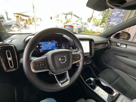 VOLVO-XC40-P8 RECHARGE ELECTRIC BEV PURE AWD VOLVO-XC40-2022