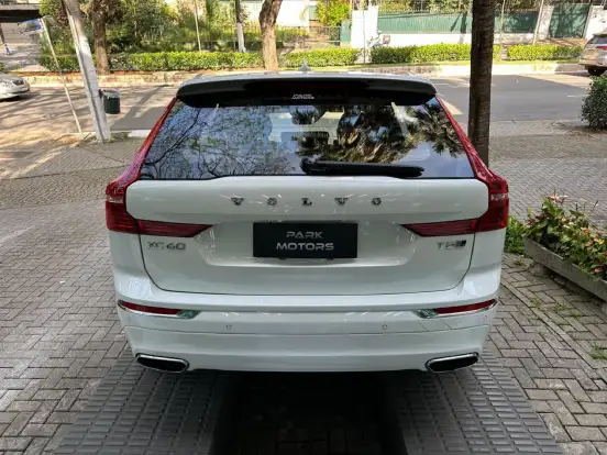 VOLVO-XC60-2.0 T5 GASOLINA INSCRIPTION AWD GEARTRONIC VOLVO-XC60-2017
