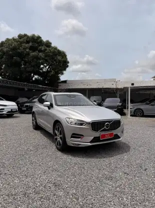 VOLVO-XC60-2017