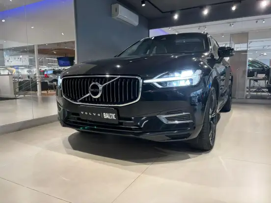 VOLVO-XC60-2.0 T8 HYBRID MOMENTUM AWD GEARTRONIC VOLVO-XC60-2020