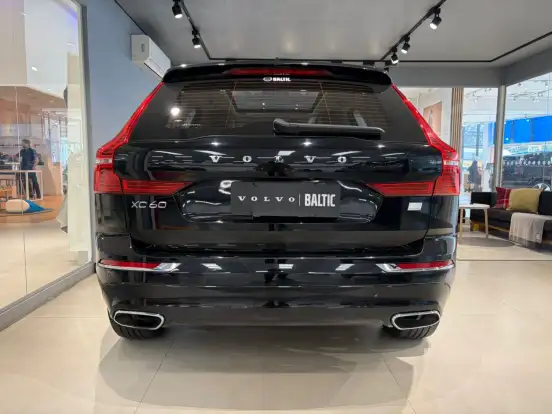 VOLVO-XC60-2.0 T8 HYBRID MOMENTUM AWD GEARTRONIC VOLVO-XC60-2020
