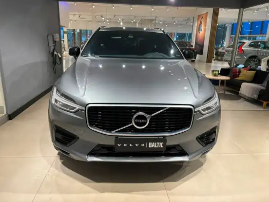 VOLVO-XC60-2019