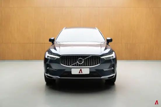 VOLVO-XC60-2024